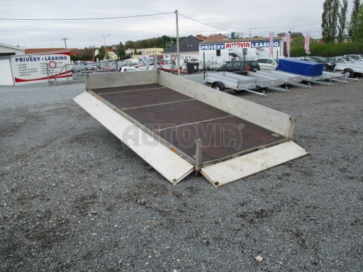 Hydraulicky sklopný přívěs - bazar AD 2,6T 4,15x1,88 č.7