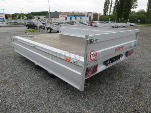 Přívěsný vozík ZV 32 2,7T B2 3,00x1,80/0,35 AME