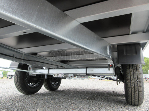 Dvouosý přívěs v provedení plato ZV 32 2,7T B2 3,00x1,80 13