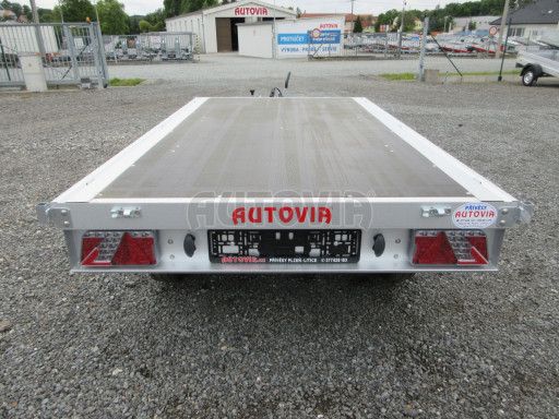 Dvouosý přívěs v provedení plato ZV 22 2,7T B2 2,55x1,50 13