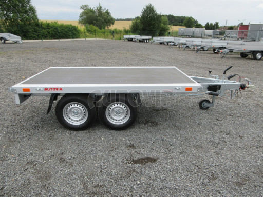 Dvouosý přívěs v provedení plato ZV 22 2,7T B2 2,55x1,50 13