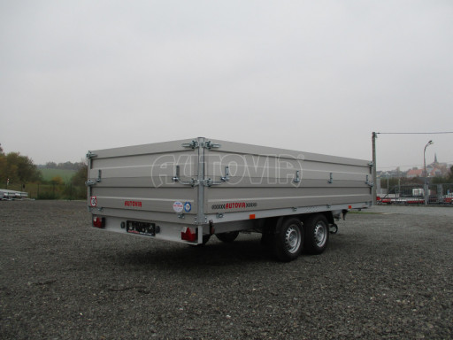 Dvounápravový přívěs s nástavbou bočnic ZV 41 2,7T B2 4,17x2,01/0,70