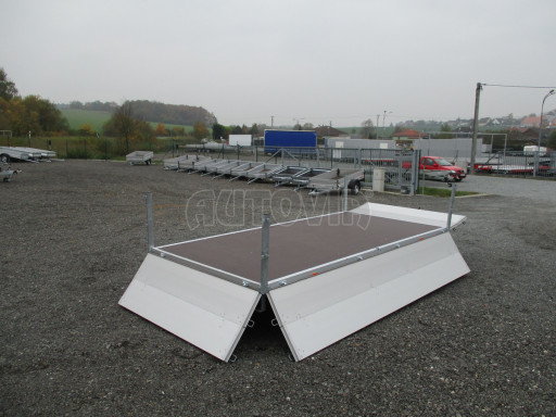 Dvounápravový přívěs s nástavbou bočnic ZV 41 2,7T B2 4,17x2,01/0,70