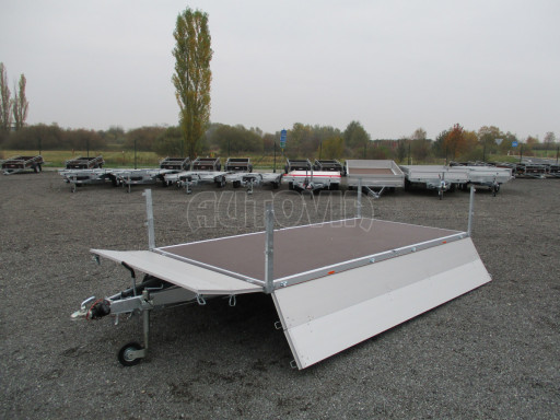 Dvounápravový přívěs s nástavbou bočnic ZV 41 2,7T B2 4,17x2,01/0,70