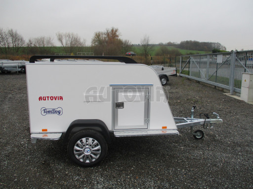 Přepravník pro 3 psy AT 2,04x1,10/0,89 750kg č.8