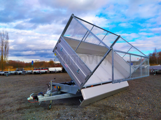 Univerzální skladový třístranný sklápěč  PHT 3,5T 4,18x2,10/1,70 GITTER, nástavba