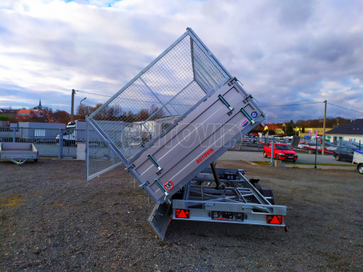 Univerzální skladový třístranný sklápěč  PHT 3,5T 4,18x2,10/1,70 GITTER, nástavba