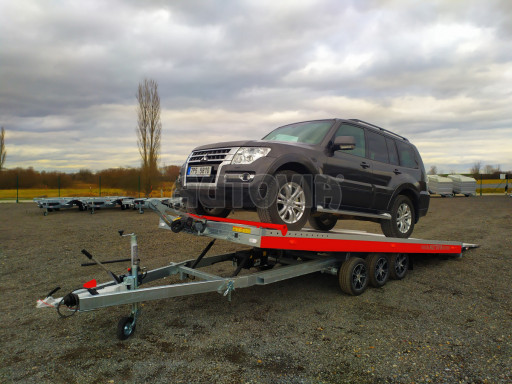 Plato pro převoz velkých vozidel JMB 3,5T B3 5,50x2,09 ALU kola č.49