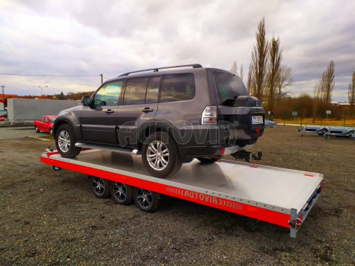 Plato pro převoz velkých vozidel JMB 3,5T B3 5,50x2,09 ALU kola č.58