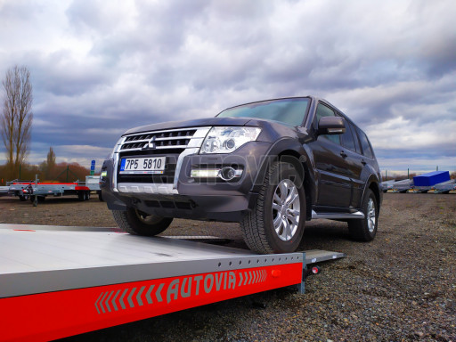 Plato pro převoz velkých vozidel JMB 3,5T B3 5,50x2,09 ALU kola č.62