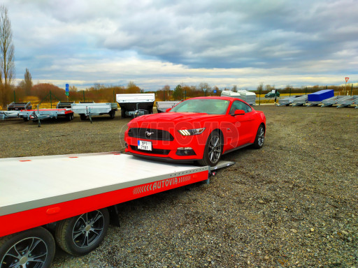 Plato pro převoz velkých vozidel JMB 3,5T B3 5,50x2,09 ALU kola č.76