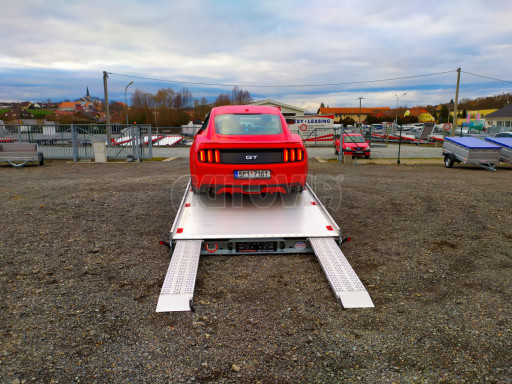 Plato pro převoz velkých vozidel JMB 3,5T B3 5,50x2,09 ALU kola č.87