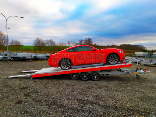 Plato pro převoz velkých vozidel JMB 3,5T B3 5,50x2,09 ALU kola č.89