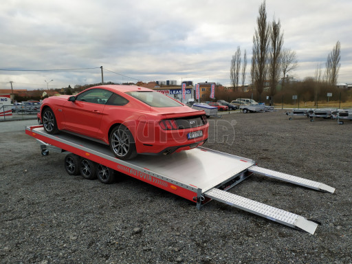 Plato pro převoz velkých vozidel JMB 3,5T B3 5,50x2,09 ALU kola č.97