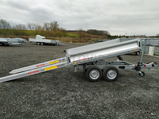 Sklápěcí přívěs KA 2,7T 2,60x1,52/0,35 ruč č.42