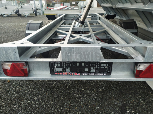 Třístranný sklápěč VER 3SKS 2,7T 3,35x1,76/0,60 nástavba v elektrice č.27