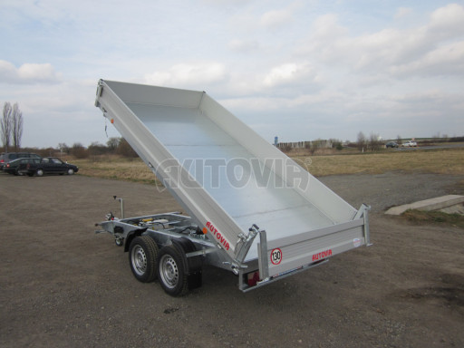 Třístranný sklápěč VER 3SKS 3,5T 3,35x1,76/0,30 ruč č.24