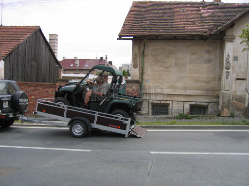 Sklopný přívěs pro převoz čtyřkolek, mechanizace ZV 31 750kg N1 skl 3,01x1,54/0,30