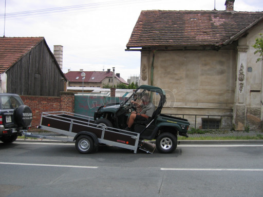 Sklopný přívěs pro převoz čtyřkolek, mechanizace ZV 31 750kg N1 skl 3,01x1,54/0,30