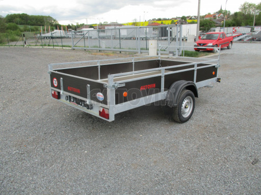 Přívěsný vozík za auto ZV 31 750kg N1 3,01x1,54/0,30 zes.náprava POČ