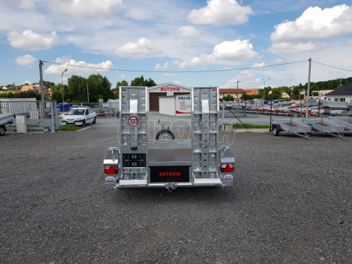 Celosvařený přepravník stavebních strojů BT 3,5T 2,99x1,54/0,25 KOMBI nájezdy č.7