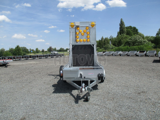 Signalizační přívěs ZV 31 2,7T B2 3,01x1,54/0,30