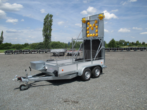 Signalizační přívěs ZV 31 2,7T B2 3,01x1,54/0,30