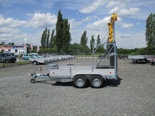 Signalizační přívěs ZV 31 2,7T B2 3,01x1,54/0,30