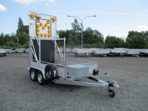Signalizační přívěs ZV 31 2,7T B2 3,01x1,54/0,30