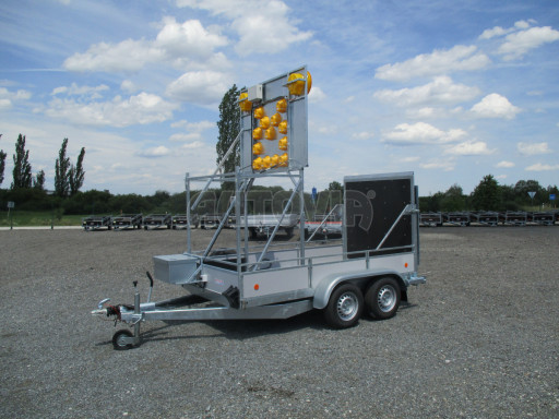 Signalizační přívěs ZV 31 2,7T B2 3,01x1,54/0,30