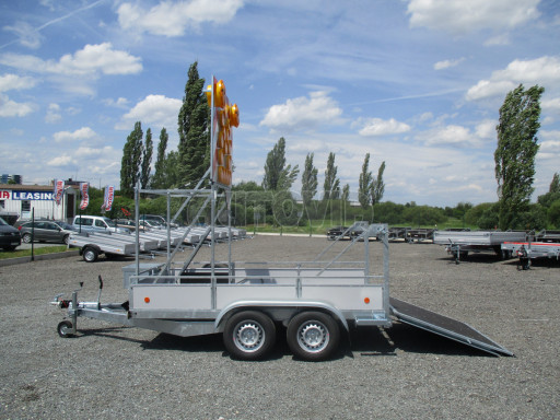 Signalizační přívěs ZV 31 2,7T B2 3,01x1,54/0,30