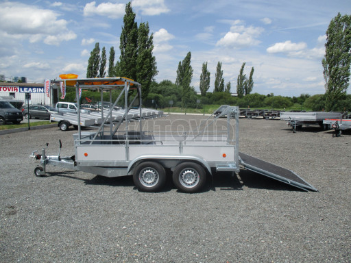 Signalizační přívěs ZV 31 2,7T B2 3,01x1,54/0,30