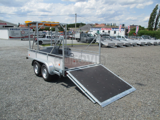 Signalizační přívěs ZV 31 2,7T B2 3,01x1,54/0,30