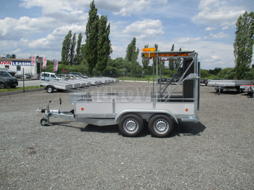 Signalizační přívěs ZV 31 2,7T B2 3,01x1,54/0,30