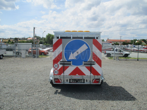 Signalizační přívěs ZV 31 2,7T B2 3,01x1,54/0,30