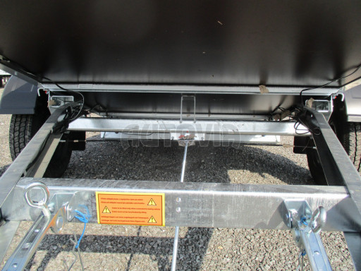 Brzděné naklápěcí plato SP 27 1,3t B1 Skl 2,50x1,48