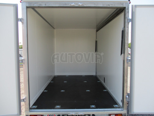 Skříňový izolovaný přívěs VA 2,7T 3,09x 1,74/1,90 IZO* č.28