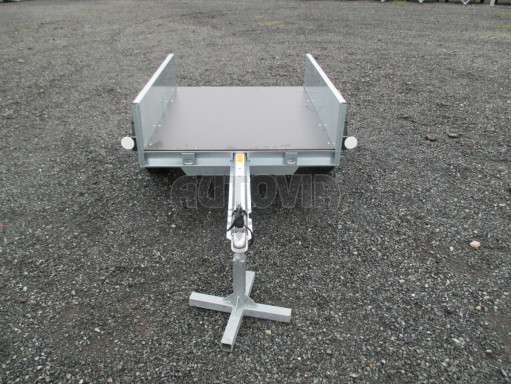 Výstavní jednoosý nebrzděný nákladní přívěs TRF 1,50x1,18/0,30