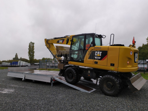 Vzduchem brzděný tandemový přepravník AVG 18T 7,50x2,48/0,40 č.18