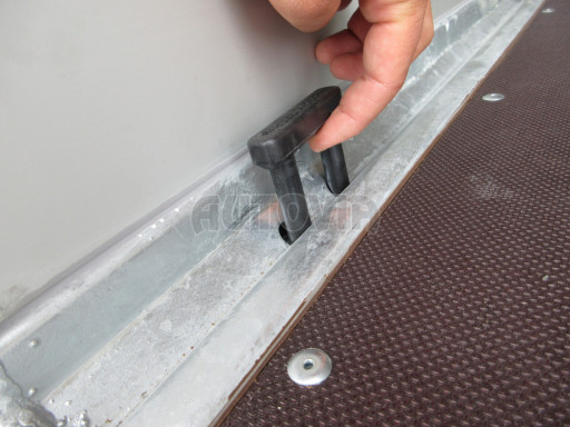 Sklápěcí přívěs HS 750kg 2,72x1,61/1,60* č.22