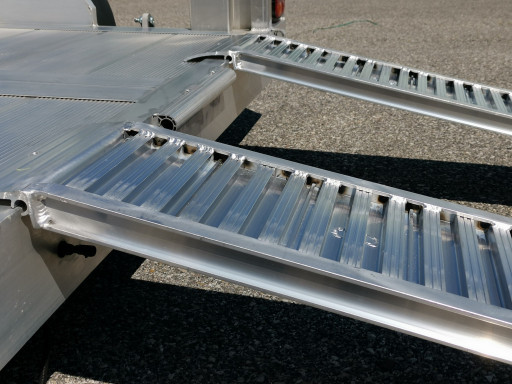 Nájezd hliníkový 2000 mm (1750kg na pár) č.3