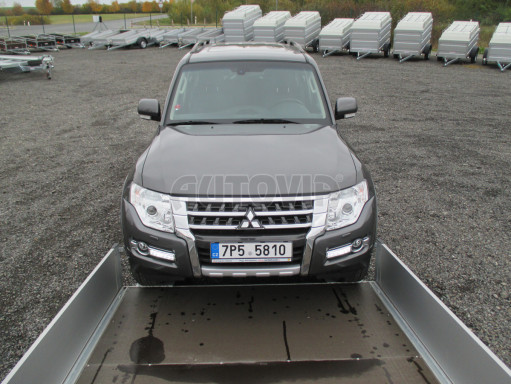 Přívěs pro přepravu aut AD 2,7T 5,15x2,09/0,35 hydraulicky sklopný valník č.51