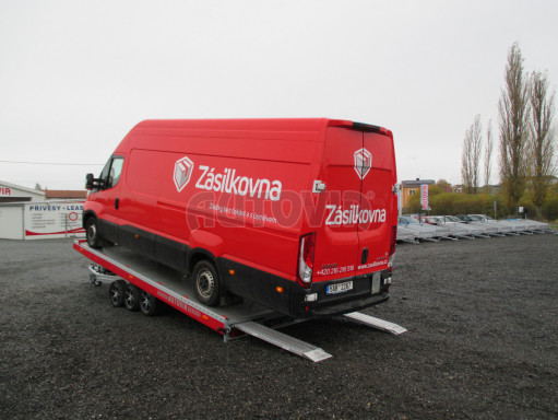 Plato pro převoz velkých vozidel JMB 3,5T B3 5,50x2,09 ALU kola el.naviják č.4