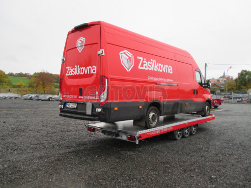 Plato pro převoz velkých vozidel JMB 3,5T B3 5,50x2,09 ALU kola č.40