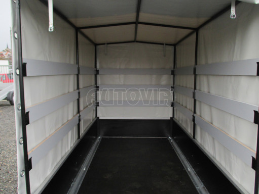 Přívěs za osobní auto s plachtou ZV 26 750kg N1 M 2,50x1,30/1,57 šedá plachta
