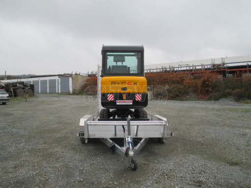 Přívěs pro přepravu UNC 3,5T B2 ALU minibagr 3,60x1,85/0,22