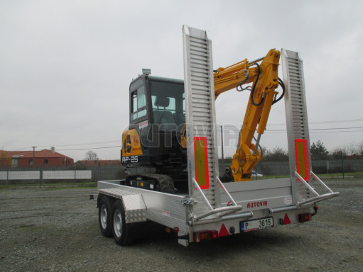 Přívěs pro přepravu UNC 3,5T B2 ALU minibagr 3,60x1,85/0,22