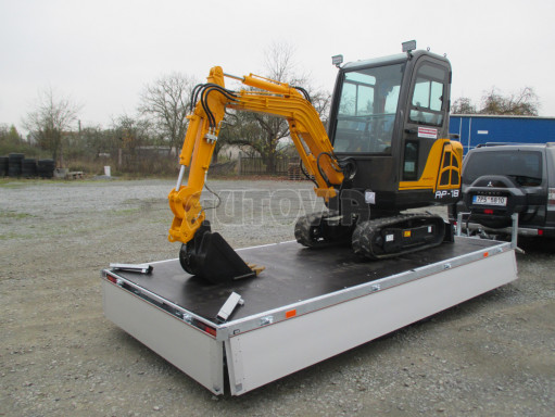 Univerzální přívěs AD 2,7T 4,17x2,09/0,35