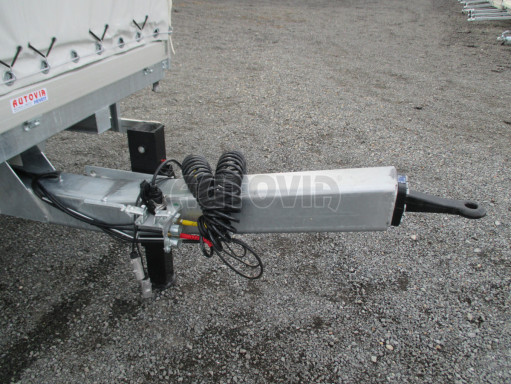 Jednonápravový 15-ti paletový vzduchem brzděný nákladní přívěs MD 10T 6,10 x 2,48/2,60 č.9