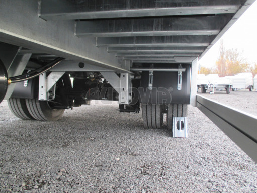 Jednonápravový 15-ti paletový vzduchem brzděný nákladní přívěs MD 10T 6,10 x 2,48/2,60 č.12